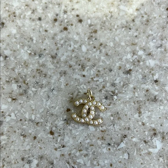 CHANEL Gold and White charms with Iconic CC Logo two charms included. - Picture 9 of 9